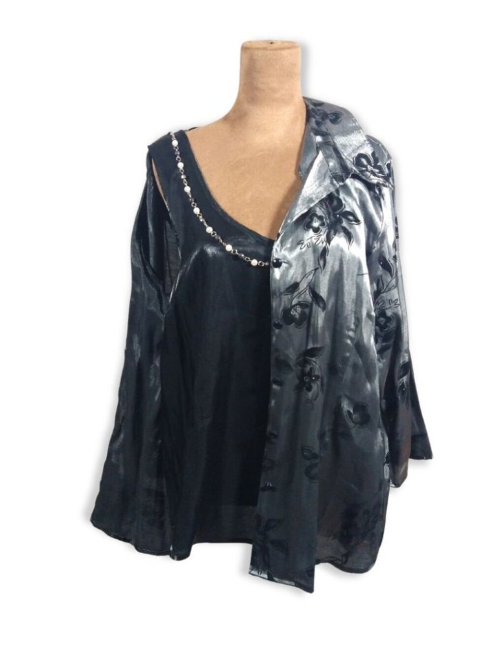 Notations Metallic Floral Button-Up Blouse XL Silver Black Rayon Blend